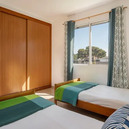 H2ome By An Island Holiday home *